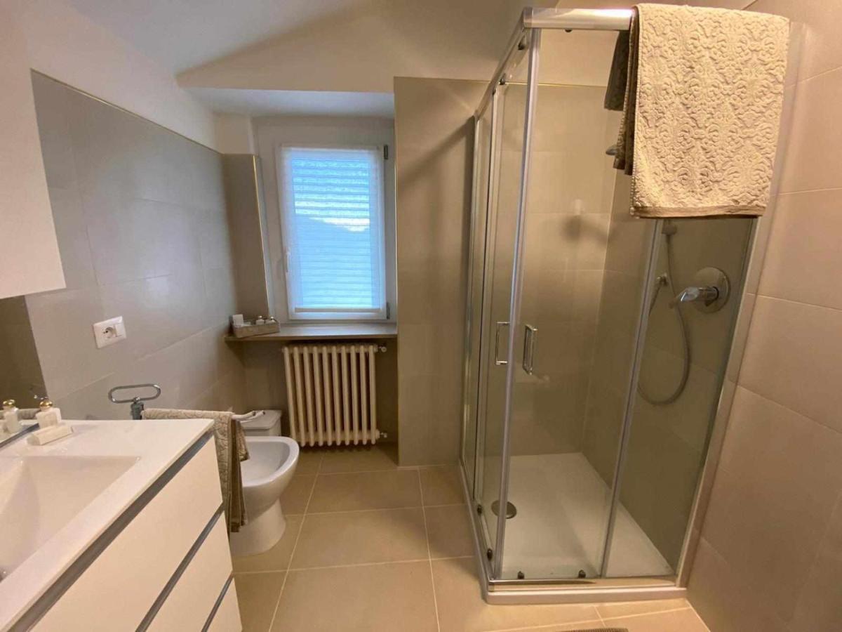 Casa Vacanza Amelia Bosisio Parini Zewnętrze zdjęcie